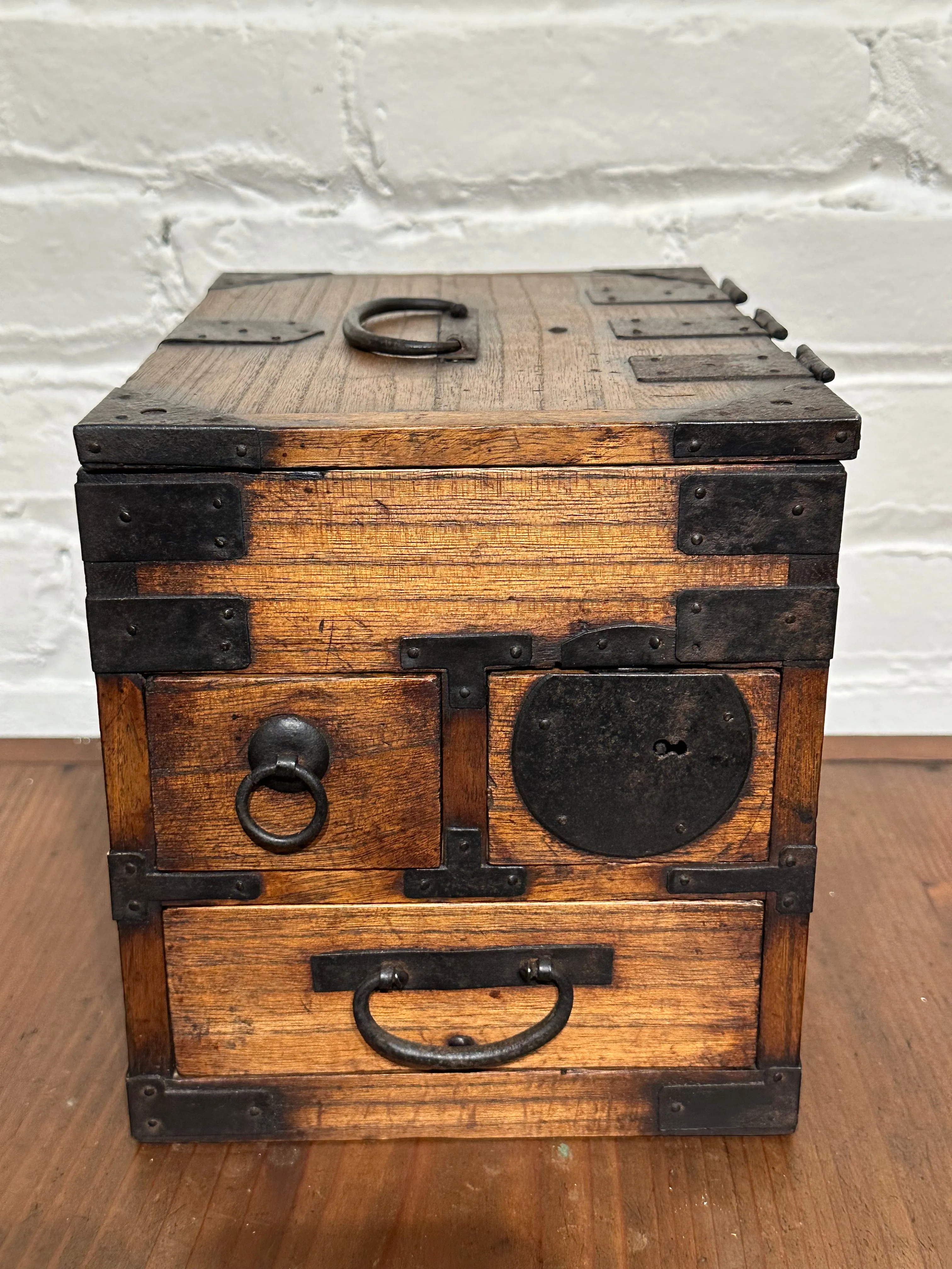 Antique Japanese Meiji Era Kiri Wood Suzuribako Calligraphy Tansu Chest 10"