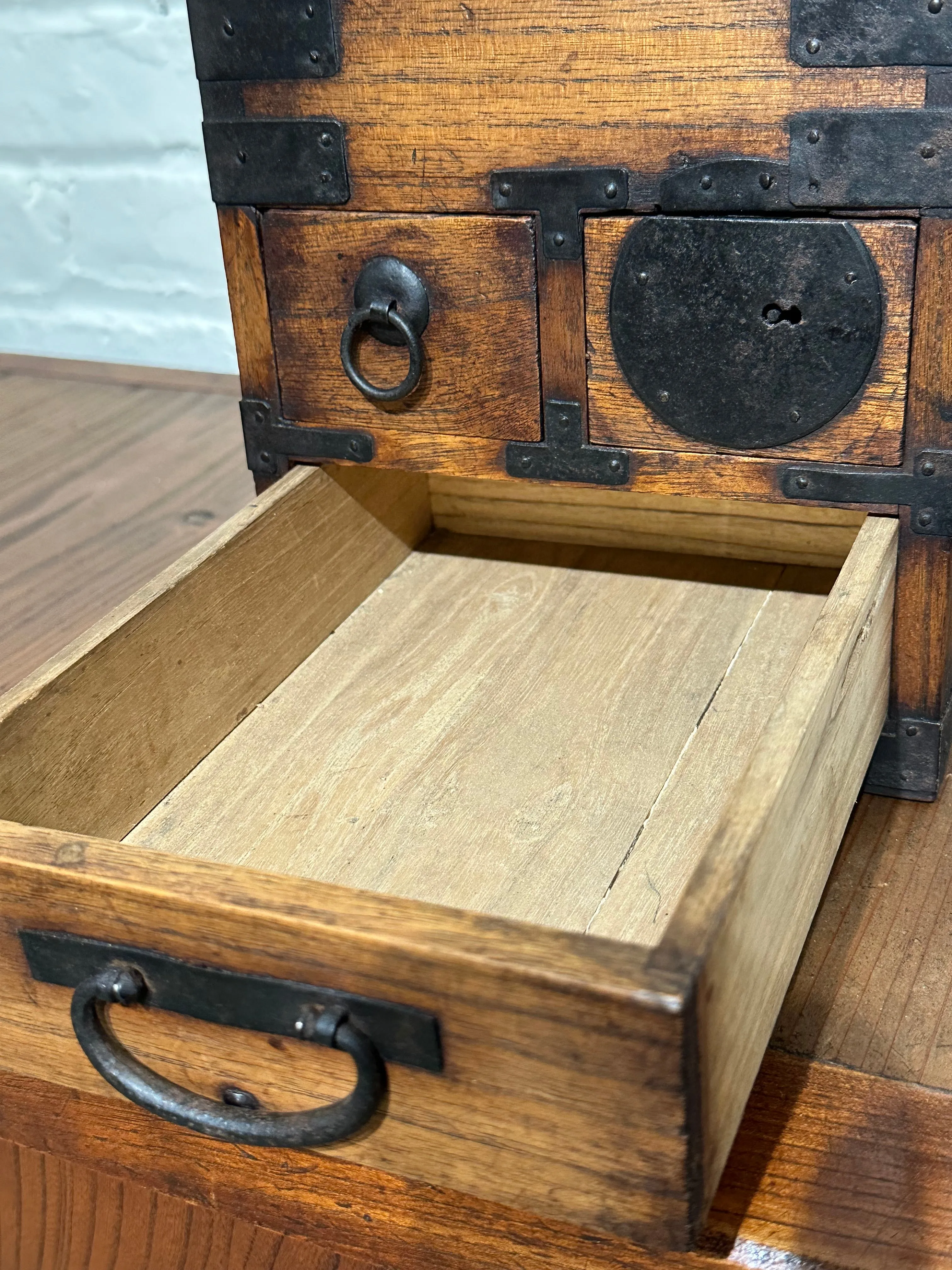 Antique Japanese Meiji Era Kiri Wood Suzuribako Calligraphy Tansu Chest 10"