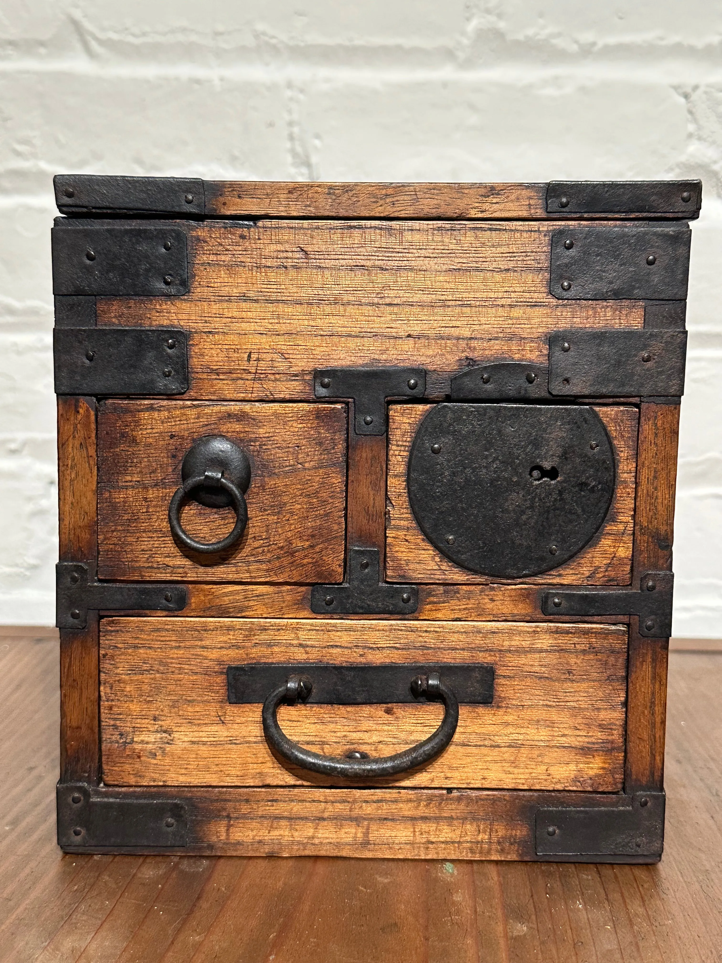 Antique Japanese Meiji Era Kiri Wood Suzuribako Calligraphy Tansu Chest 10"