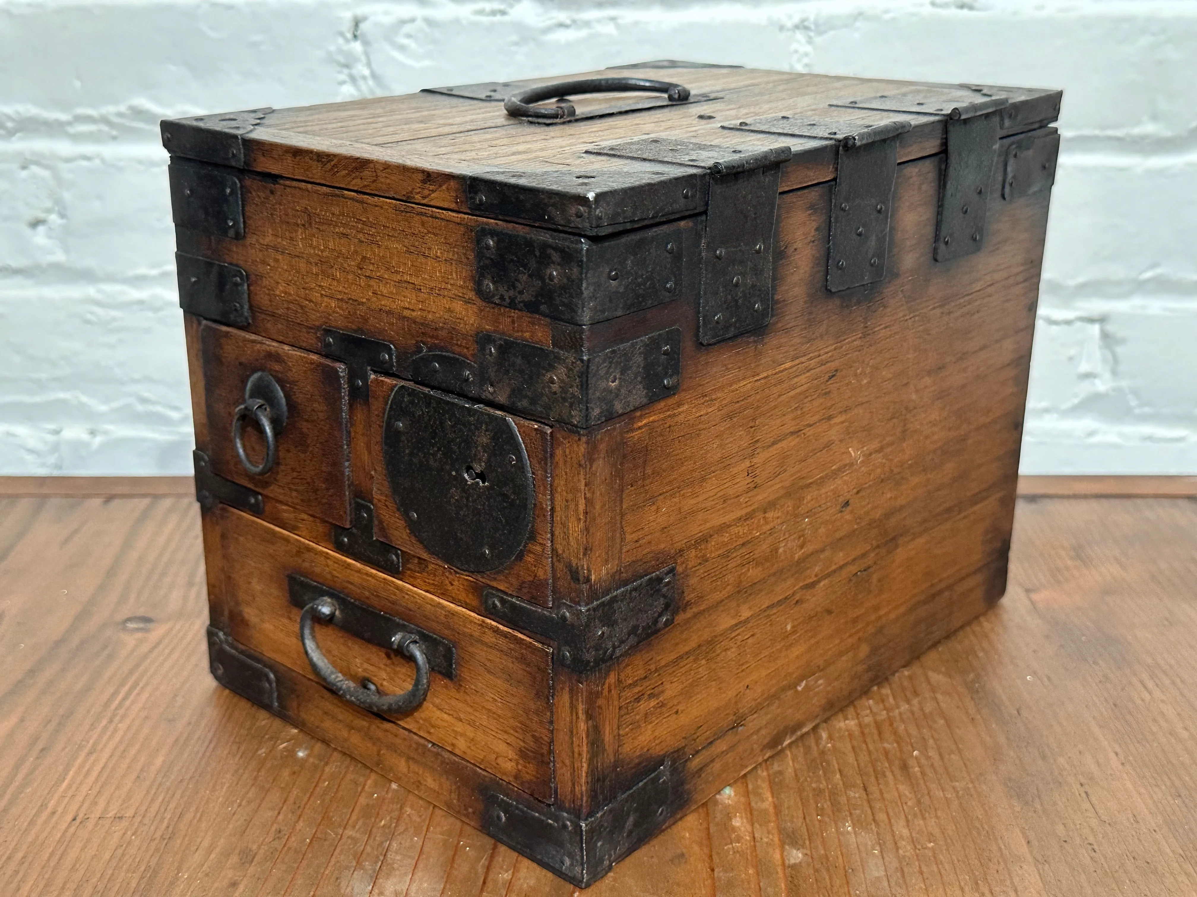 Antique Japanese Meiji Era Kiri Wood Suzuribako Calligraphy Tansu Chest 10"