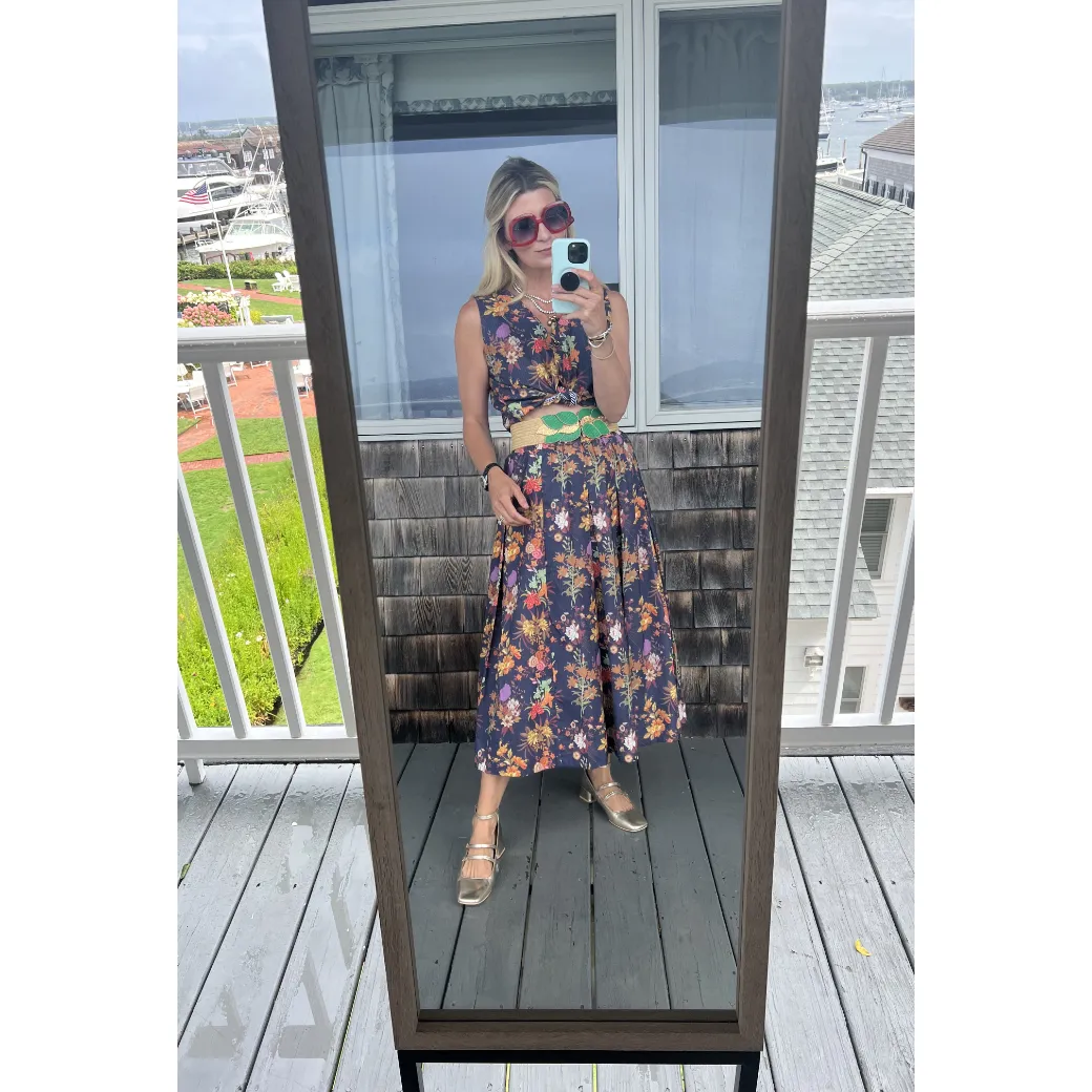 SAMPLE - Le V Mod Top - Navy Botanicals