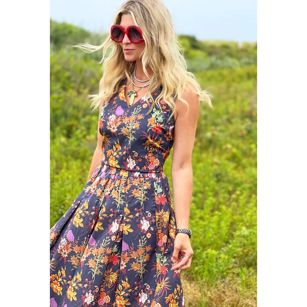 SAMPLE - Le V Mod Top - Navy Botanicals