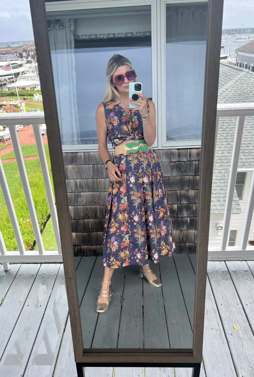 SAMPLE - Le V Mod Top - Navy Botanicals